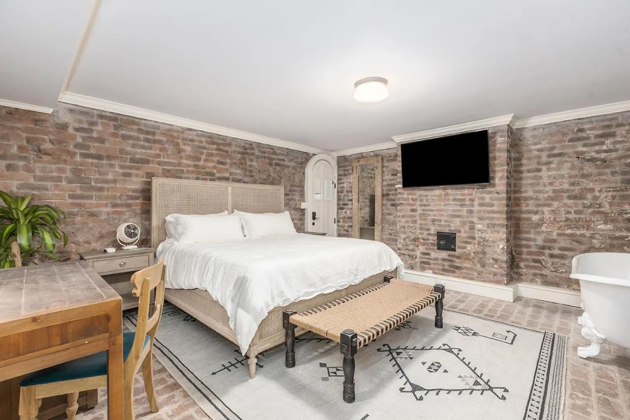 ***** Bed & Breakfast Bellwether House Savannah United States