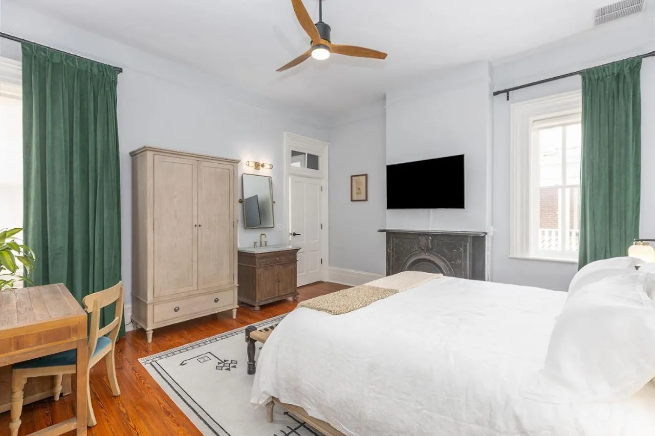 Bellwether House Savannah Bed & Breakfast