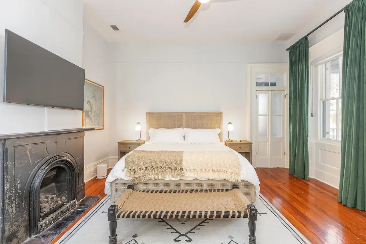 Bellwether House Savannah Bed & Breakfast